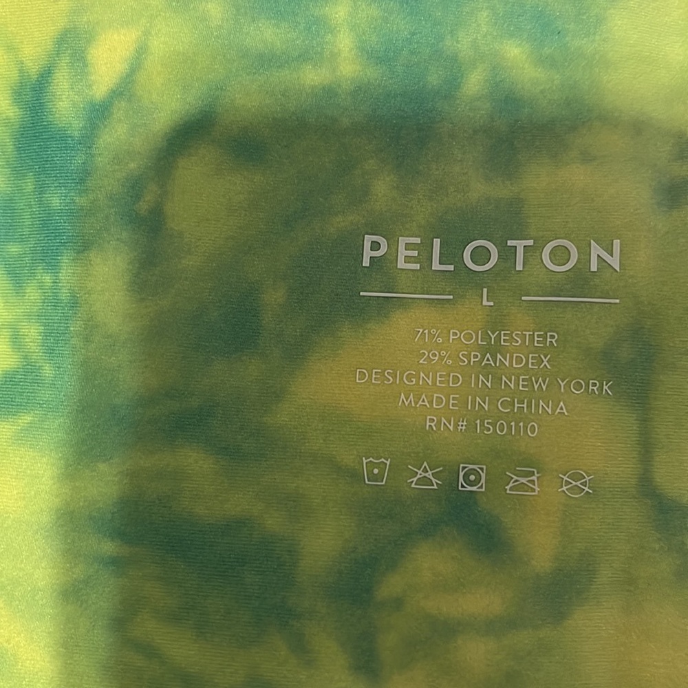 Peloton Cadent Capris - Picture 4 of 8